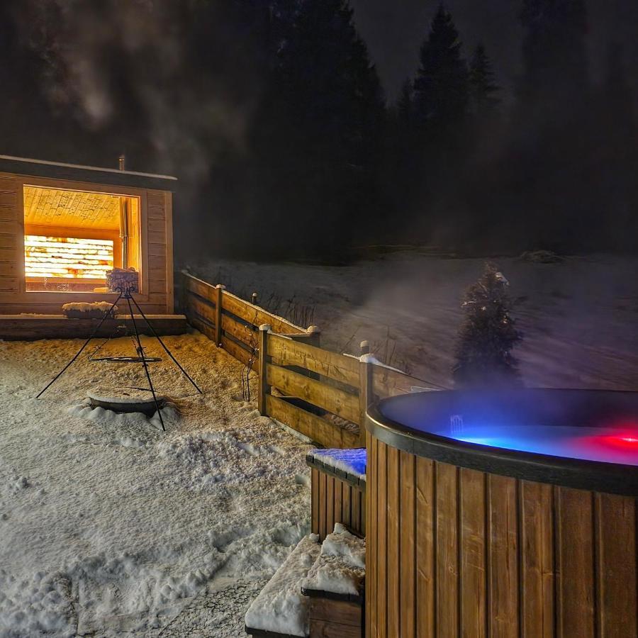 Lk Resort Lapsze Domy Z Prywatna Balia I Sauna Łapsze Niżne Eksteriør bilde