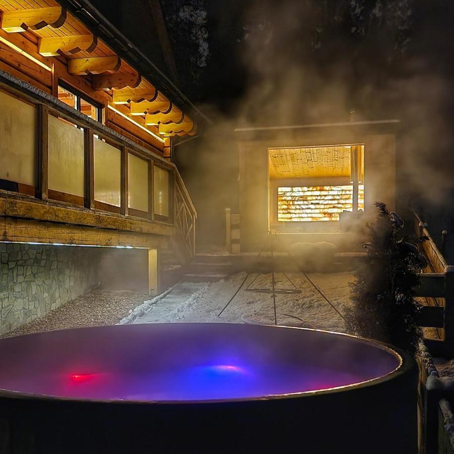 Lk Resort Lapsze Domy Z Prywatna Balia I Sauna Łapsze Niżne Eksteriør bilde
