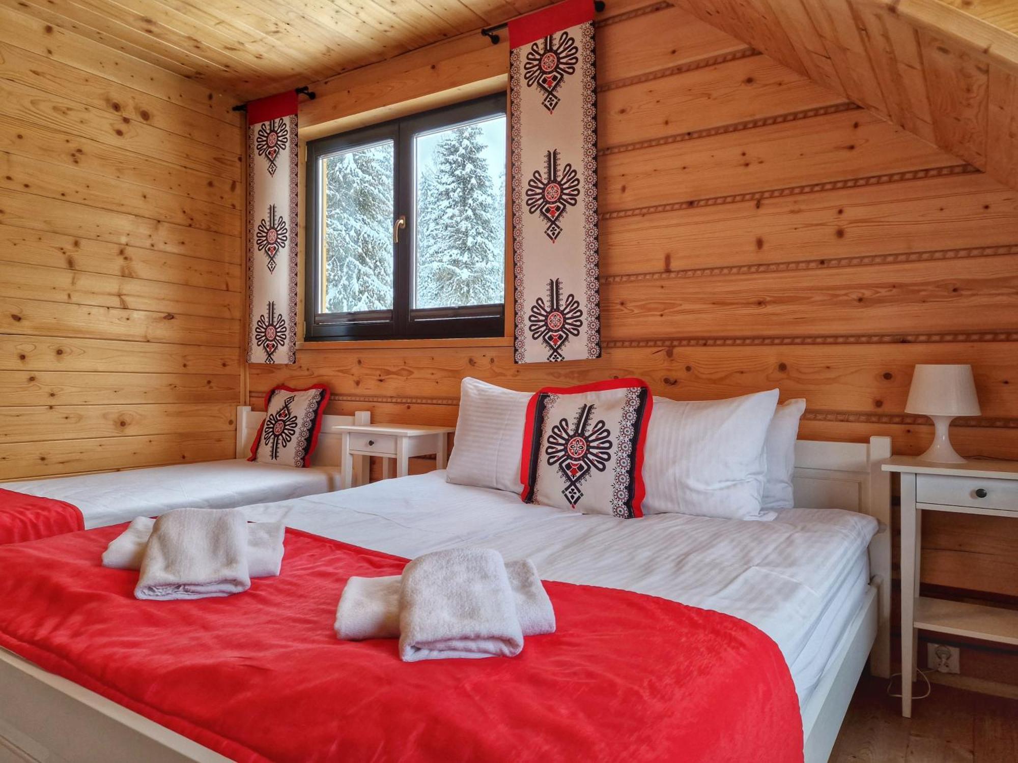 Lk Resort Lapsze Domy Z Prywatna Balia I Sauna Łapsze Niżne Eksteriør bilde