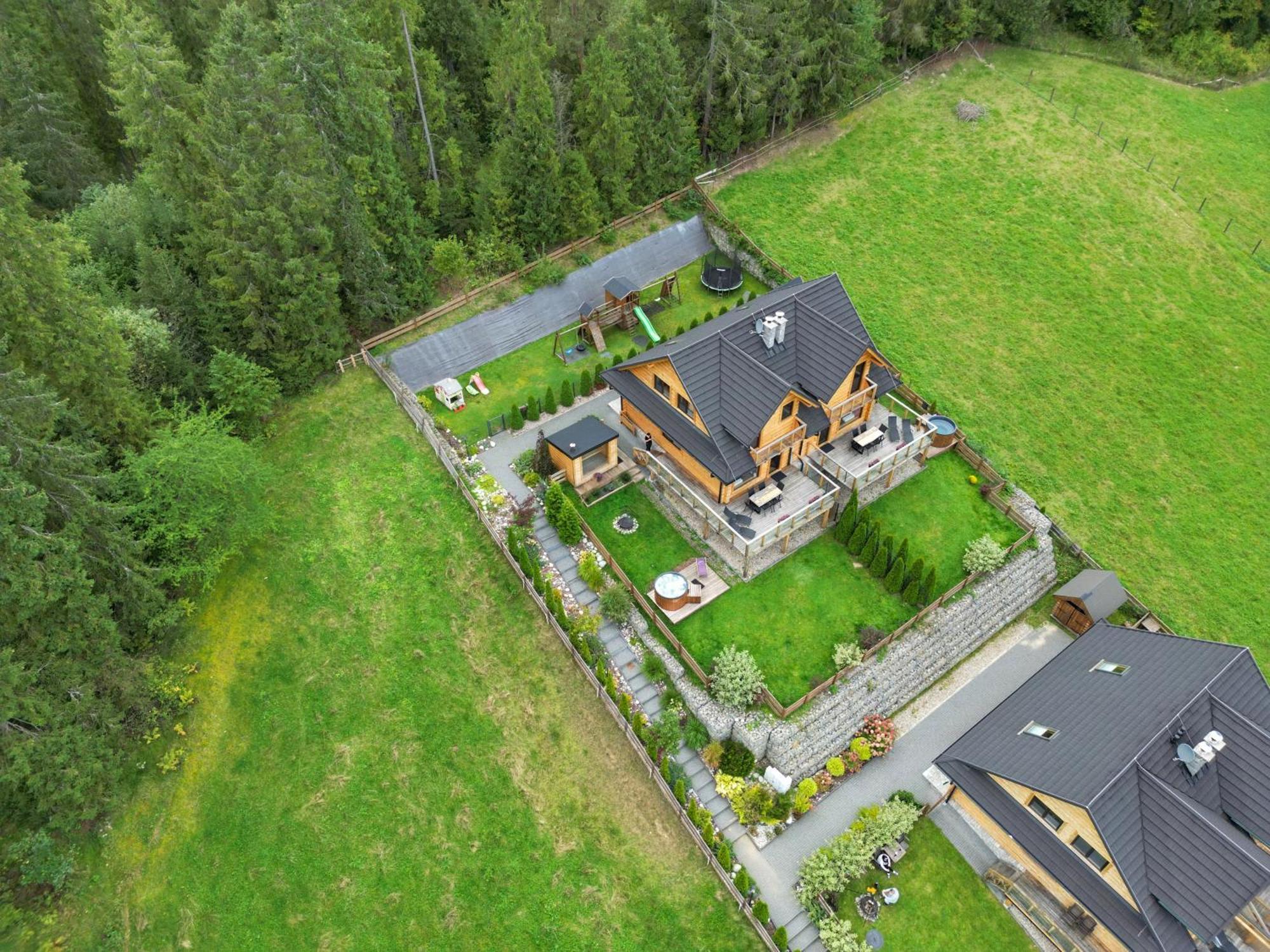 Lk Resort Lapsze Domy Z Prywatna Balia I Sauna Łapsze Niżne Eksteriør bilde