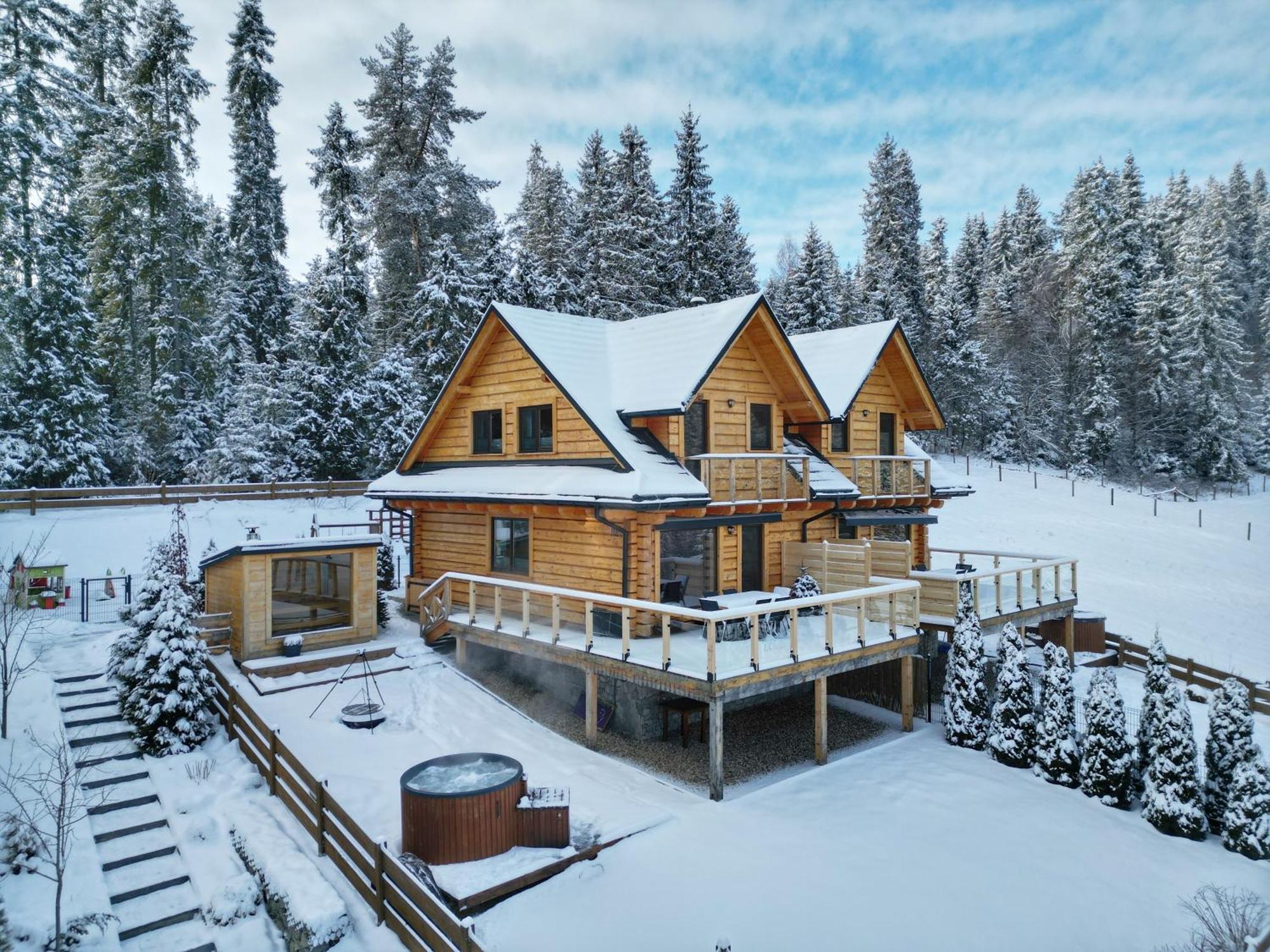 Lk Resort Lapsze Domy Z Prywatna Balia I Sauna Łapsze Niżne Eksteriør bilde